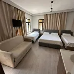 Viyana Ξενοδοχείο Çeşme