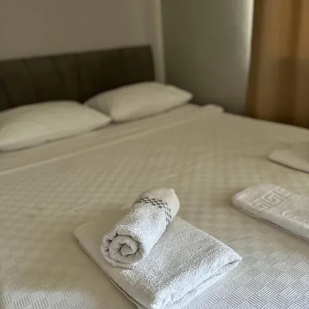 Viyana Pansiyon Çeşme