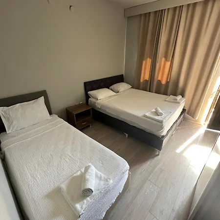 Viyana Pansiyon 2* Çeşme